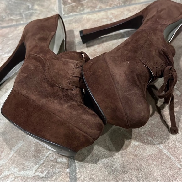 Guess Leather Platform Lace-up Heels Sz 10 - Picture 1 of 10